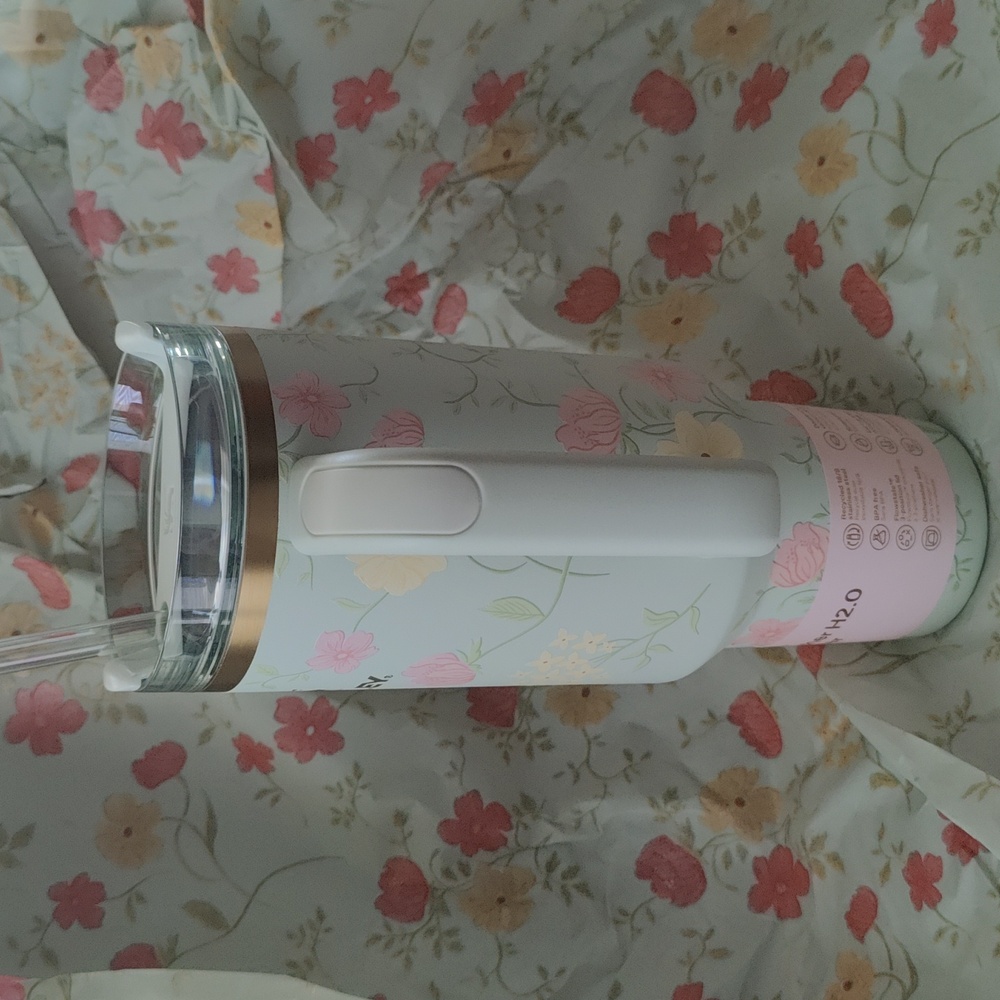 Stanley Easter 2026 SPRING BLOSSOM 40oz Tumbler New - Picture 3 of 6